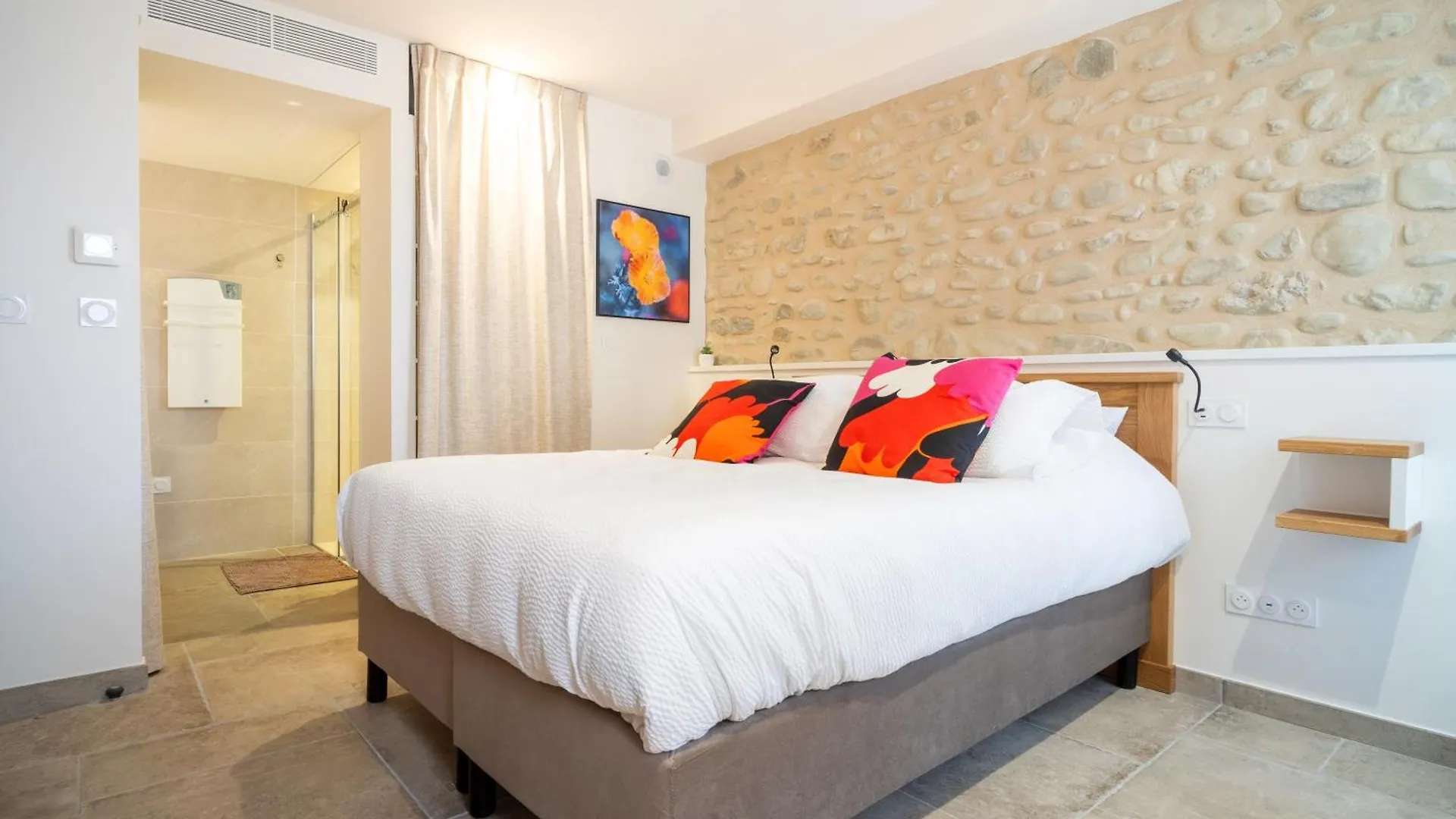 La Barule Apartment Charols